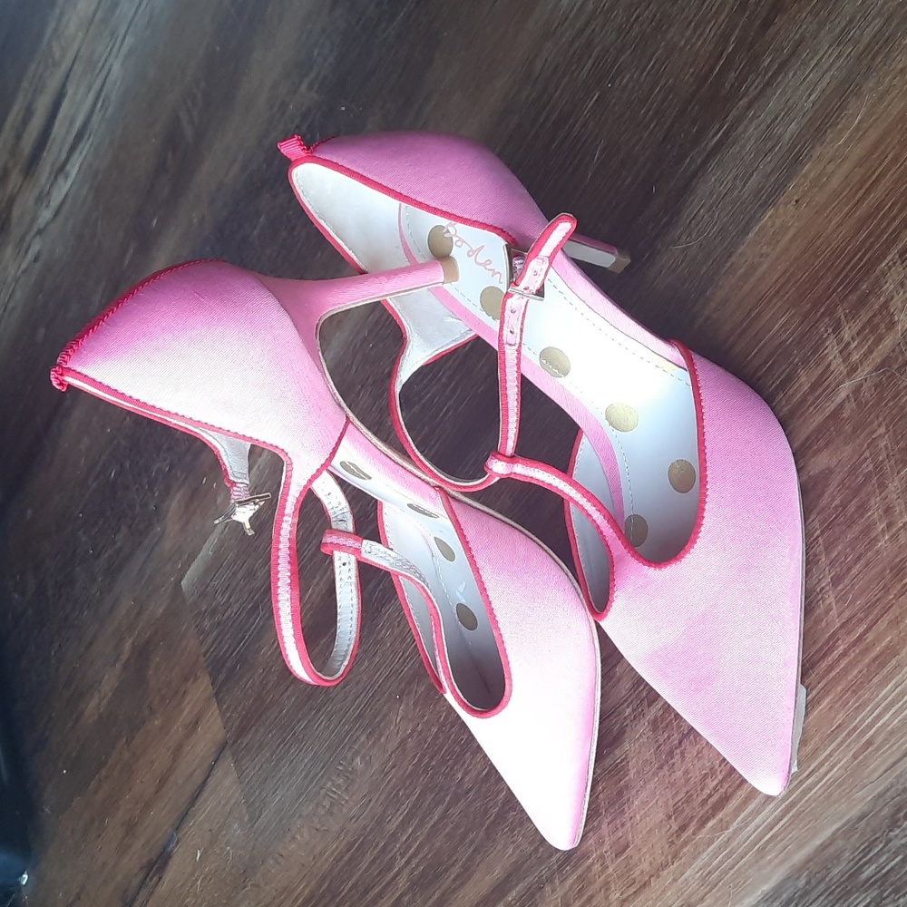 NWOT Anthro- Boden heels